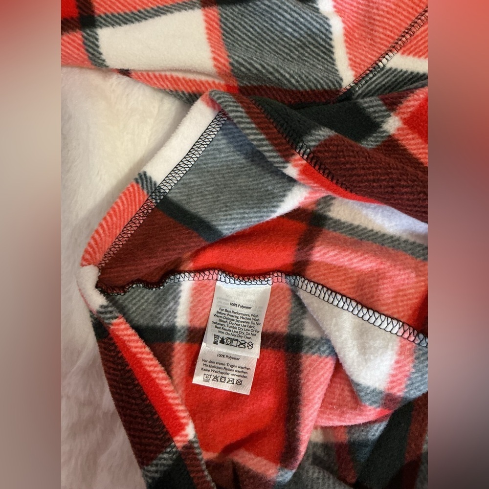 Eddie Bauer Red and Black Plaid Quarter-Zip Pullover - Picture 7 of 7